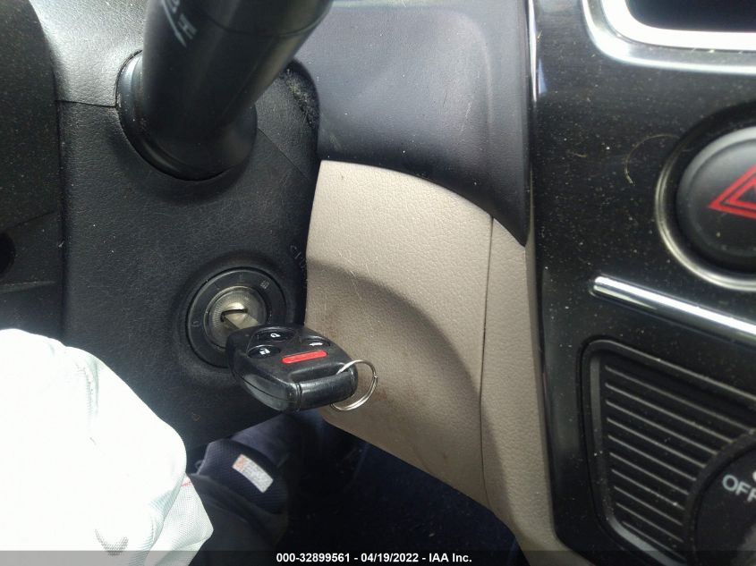 2013 HONDA CIVIC SDN LX 19XFB2F50DE222957