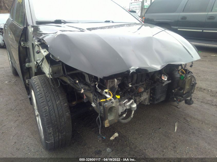 2018 HYUNDAI KONA SEL KM8K2CAA1JU082709