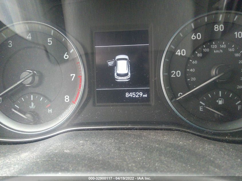 2018 HYUNDAI KONA SEL KM8K2CAA1JU082709