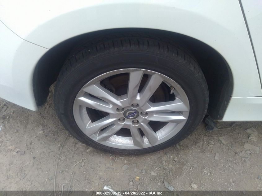 2013 VOLVO S60 T5 YV1612FS5D2188787