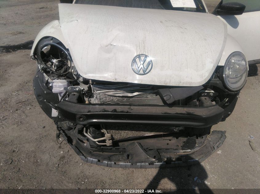 2018 VOLKSWAGEN BEETLE S/COAST 3VWFD7AT3JM702454