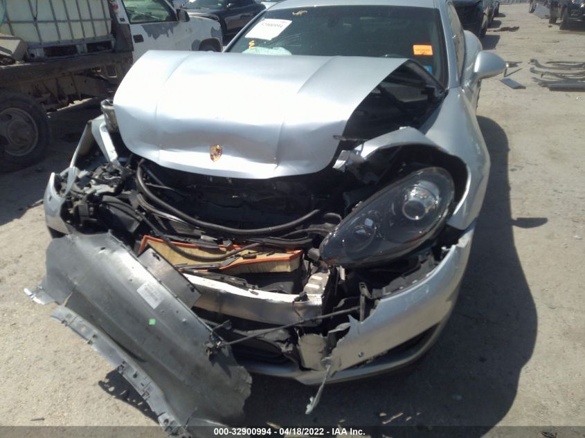 2015 PORSCHE PANAMERA GTS WP0AF2A77FL080401