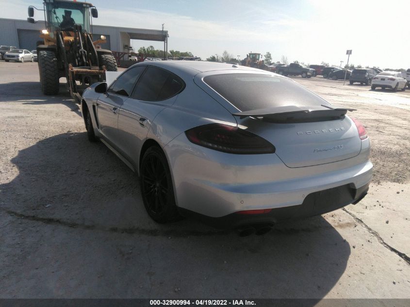 2015 PORSCHE PANAMERA GTS WP0AF2A77FL080401