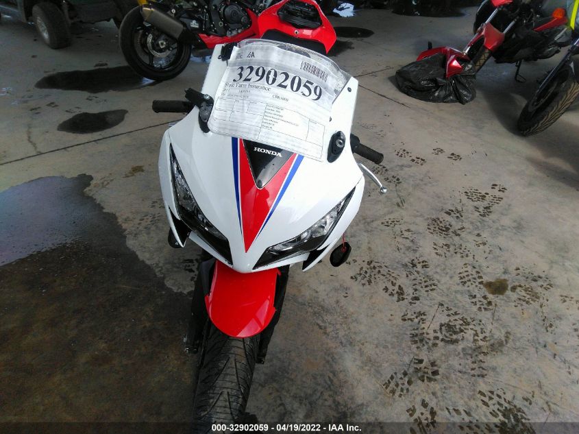 2015 HONDA CBR1000 RR JH2SC5905FK700102