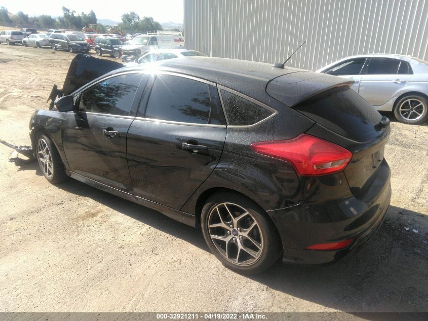 2015 FORD FOCUS SE - 1FADP3K25FL287748