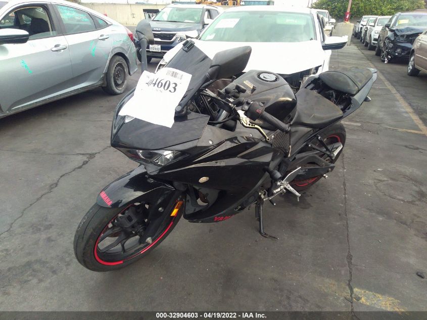 2015 YAMAHA YZFR3 MH3RH06Y5FK003925