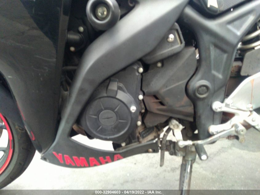 2015 YAMAHA YZFR3 MH3RH06Y5FK003925