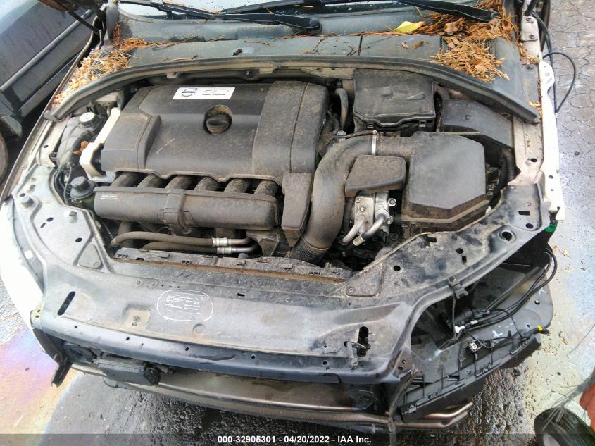 2015 VOLVO XC70 3.2L PREMIER YV4952NK4F1206789