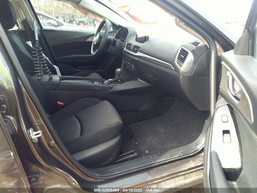 2017 MAZDA MAZDA3 4-DOOR SPORT 3MZBN1U79HM127035