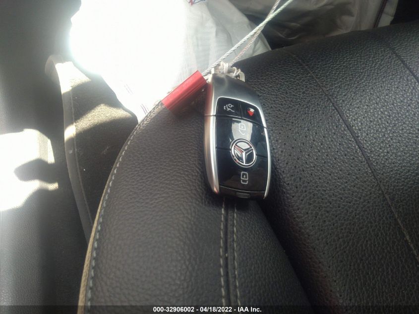 2019 MERCEDES-BENZ E-CLASS E 300 WDDZF4JB8KA631630