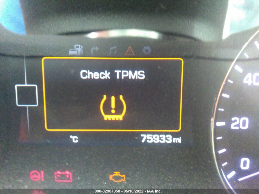 2016 HYUNDAI GENESIS 3.8L KMHGN4JE8GU143679