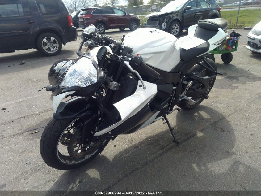 2011 SUZUKI GSX-R600 JS1GN7FA6B2102333