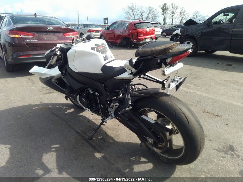 2011 SUZUKI GSX-R600 JS1GN7FA6B2102333