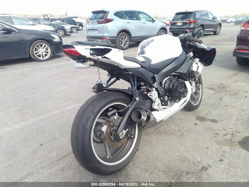 2011 SUZUKI GSX-R600 JS1GN7FA6B2102333