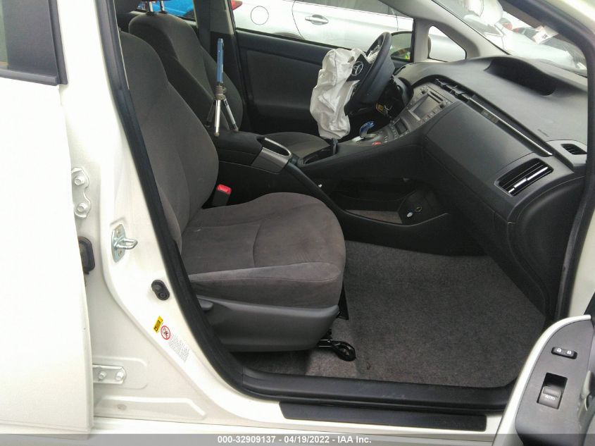2013 TOYOTA PRIUS ONE/TWO/THREE/FOUR/FIVE JTDKN3DU4D5622621