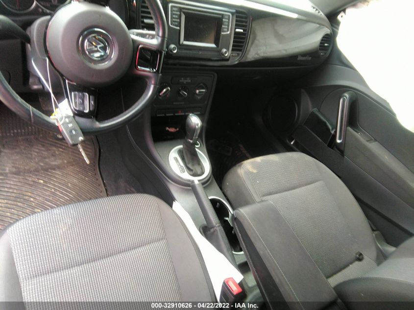 2019 VOLKSWAGEN BEETLE S/FINAL EDITION SE 3VWFD7AT2KM713463