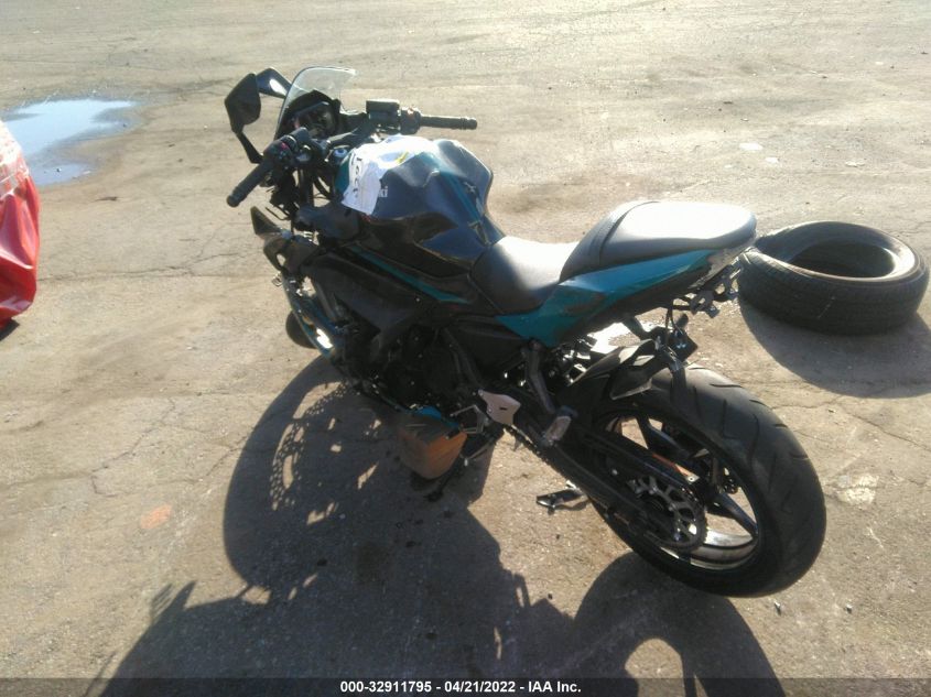 2021 KAWASAKI EX650 M ML5EXEM19MDA41420