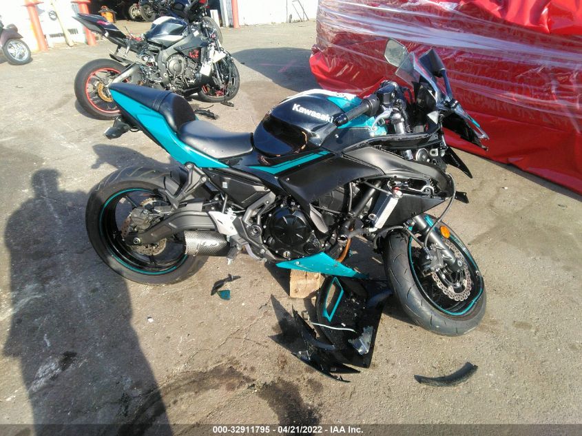 2021 KAWASAKI EX650 M ML5EXEM19MDA41420