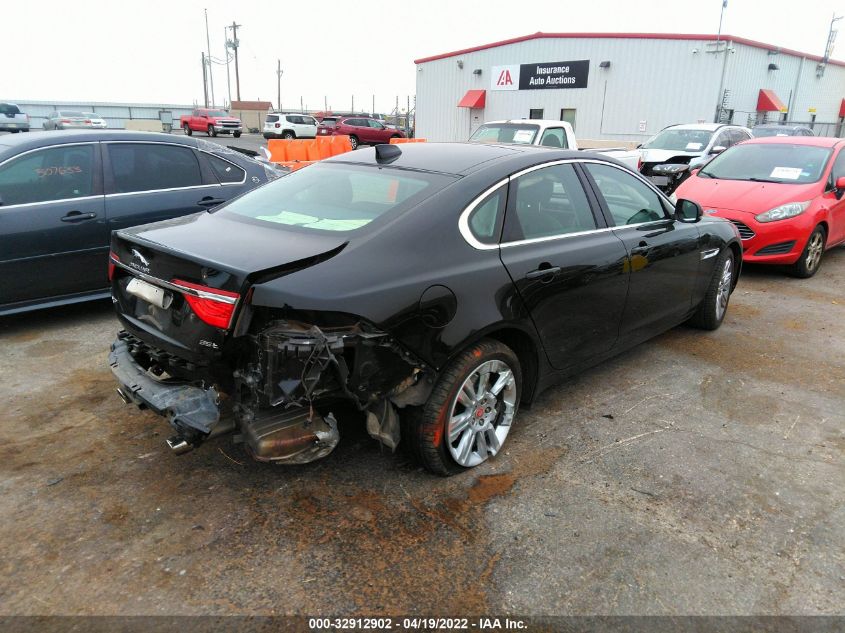 2017 JAGUAR XF 35T PREMIUM SAJBD4BV8HCY34770