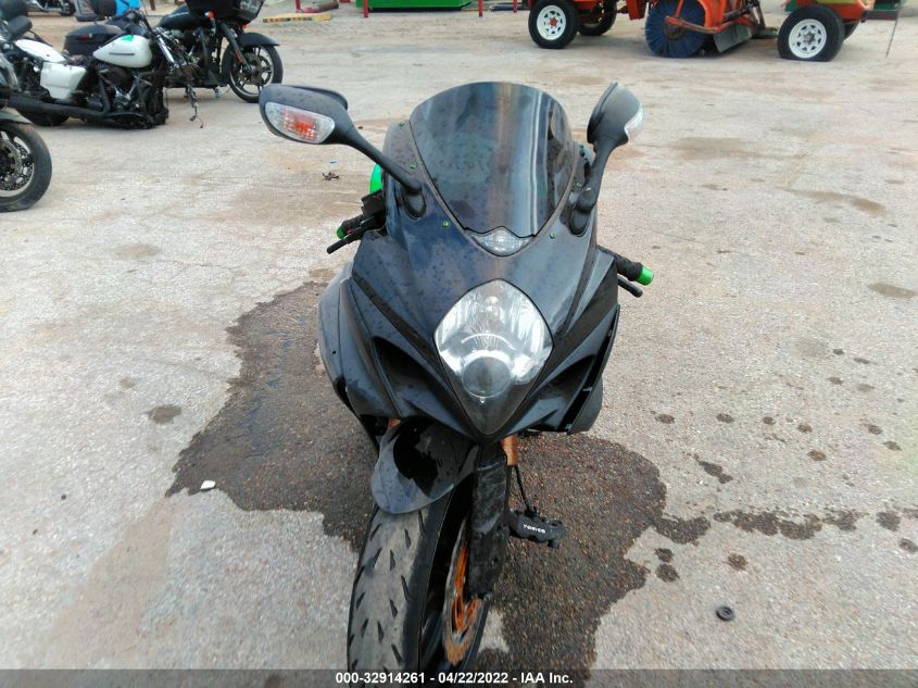 2008 SUZUKI GSX-R1000 JS1GT77A782107652