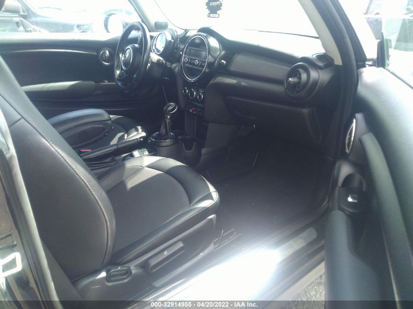 2016 MINI COOPER HARDTOP WMWXP5C54G2D15008