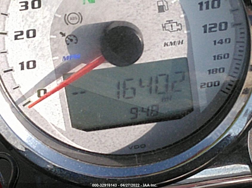 2014 VICTORY MOTORCYCLES HIGH-BALL 5VPWB36N7E3033237
