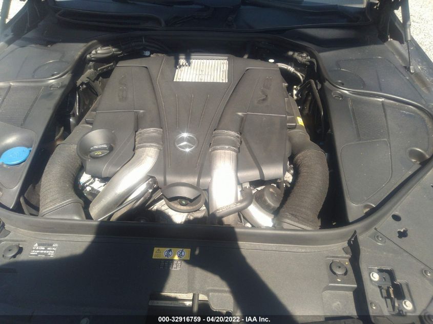2015 MERCEDES-BENZ S-CLASS S 550 WDDUG8FB2FA174116