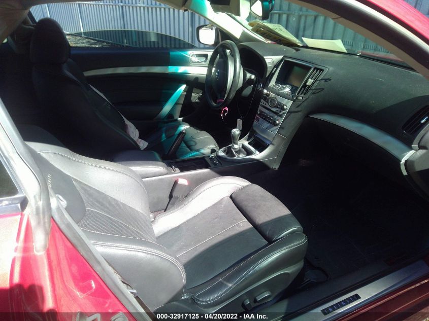2014 INFINITI Q60 COUPE SPORT JN1CV6EK3EM112161