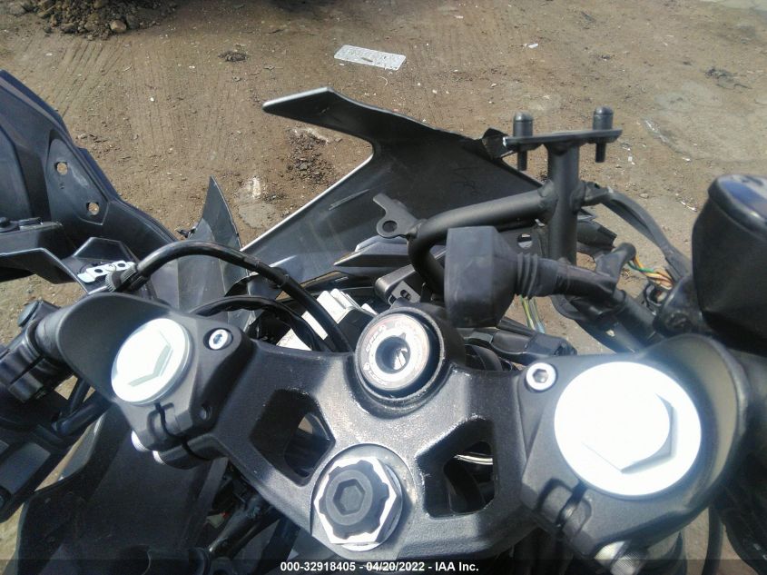 2021 KAWASAKI EX400 JKAEXKG11MDAB6372