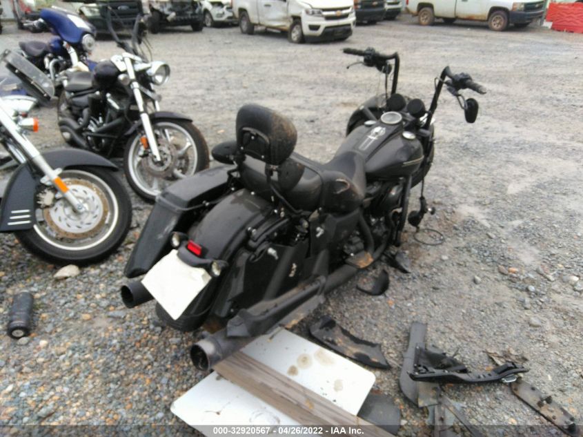 2017 HARLEY-DAVIDSON FLHRXS 1HD1KVC26HB665167