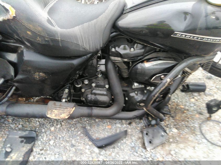 2017 HARLEY-DAVIDSON FLHRXS 1HD1KVC26HB665167