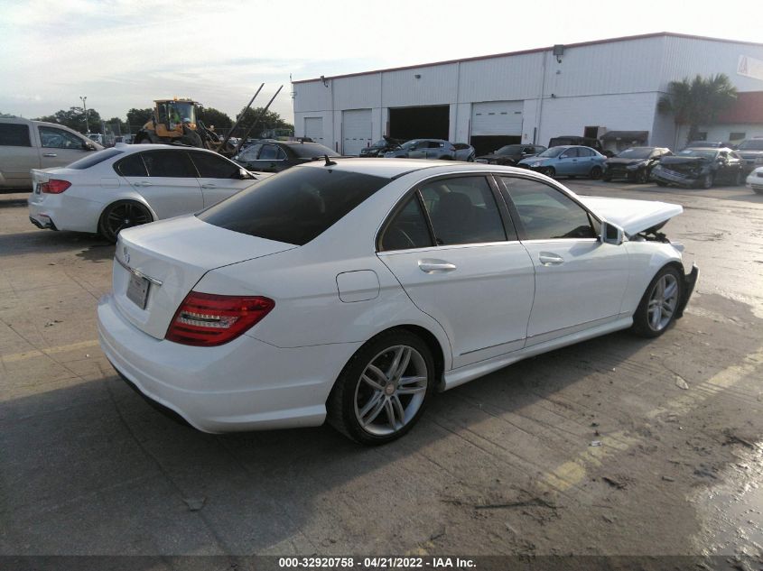 2013 MERCEDES-BENZ C-CLASS C 250 WDDGF4HB9DA773145
