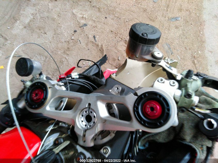 2015 DUCATI SUPERBIKE 1299 PANIGALE/S ZDM14BYW0FB001325