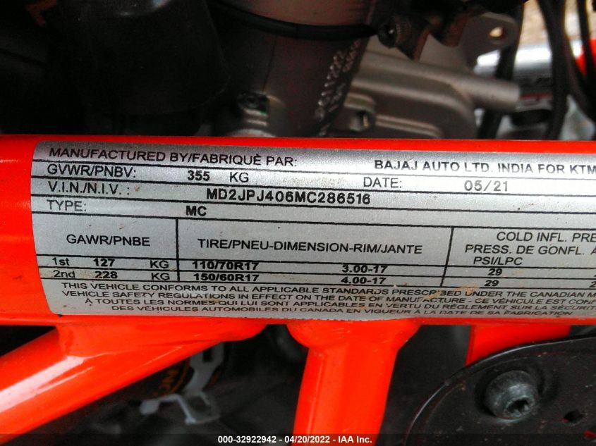 2021 KTM 390 DUKE MD2JPJ406MC286516