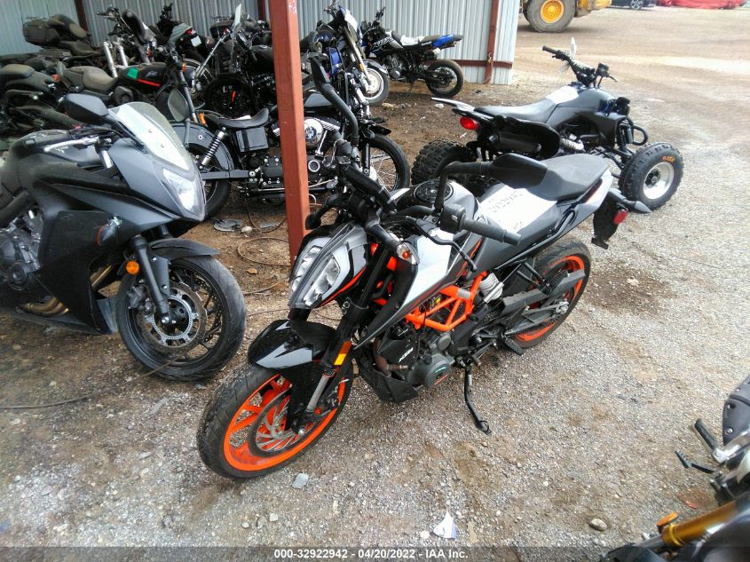 2021 KTM 390 DUKE MD2JPJ406MC286516