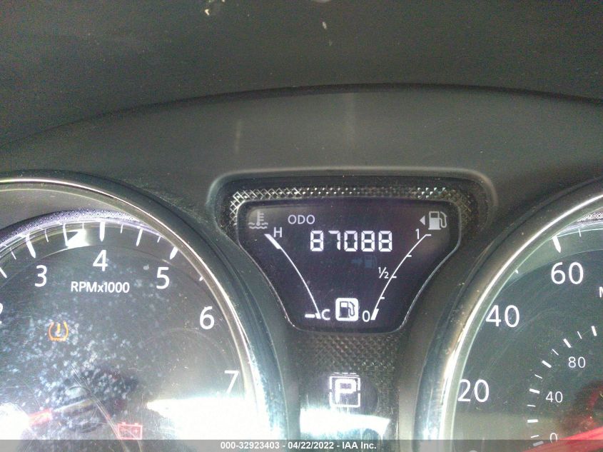 2019 NISSAN VERSA SEDAN SV 3N1CN7AP2KL813982