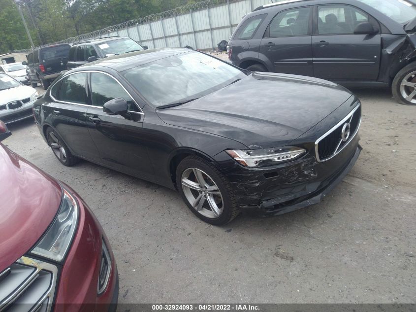 2018 VOLVO S90 MOMENTUM LVY982MK9JP022071