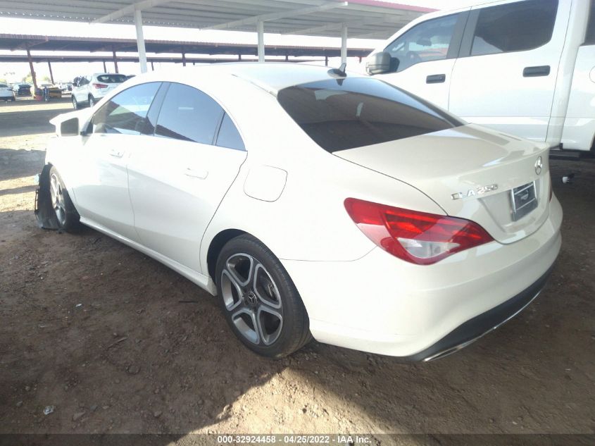 2018 MERCEDES-BENZ CLA CLA 250 WDDSJ4EB5JN591895
