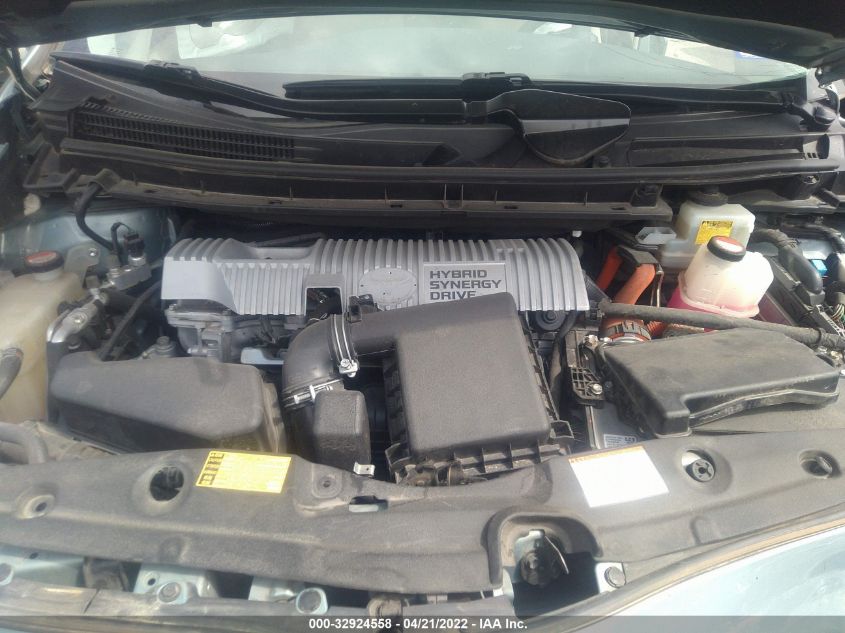 2015 TOYOTA PRIUS FOUR JTDKN3DU2F1926718
