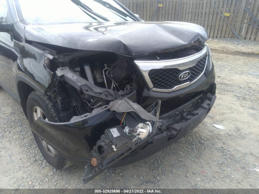 2013 KIA SORENTO LX 5XYKT3A61DG418636