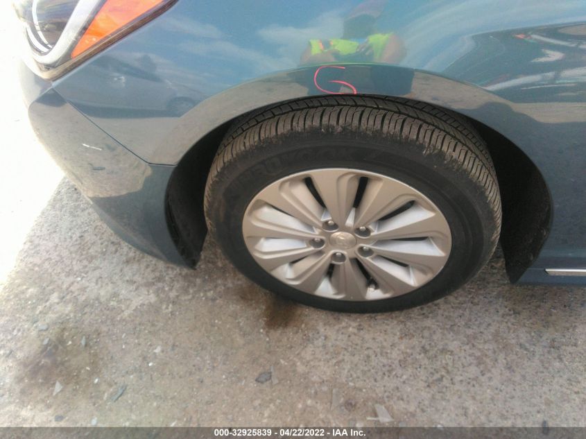 2016 HYUNDAI SONATA HYBRID SE KMHE24L12GA016809