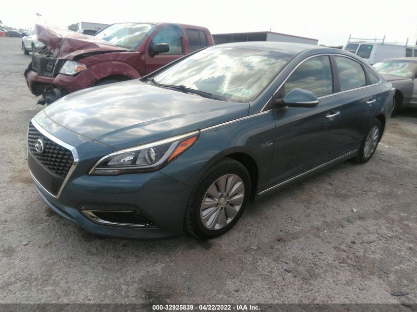 2016 HYUNDAI SONATA HYBRID SE KMHE24L12GA016809
