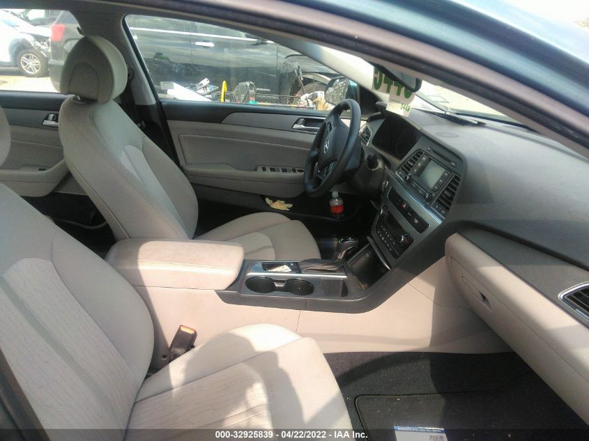 2016 HYUNDAI SONATA HYBRID SE KMHE24L12GA016809