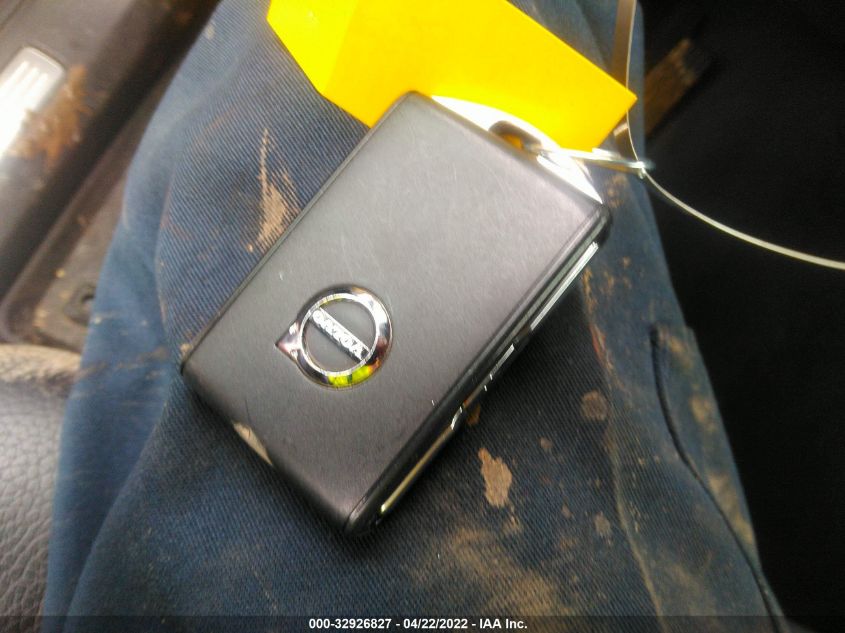 2020 VOLVO XC90 MOMENTUM YV4A22PK8L1599646