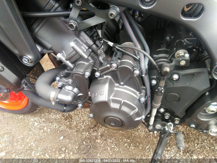 2021 YAMAHA MT09 JYARN71E7MA000374