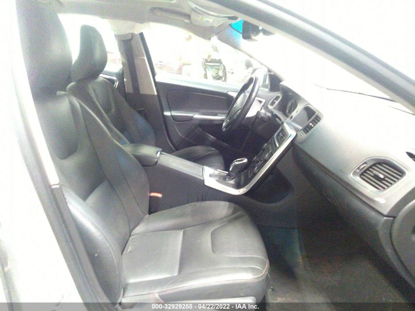 2015 VOLVO S60 T5 PREMIER YV1612TBXF1307849