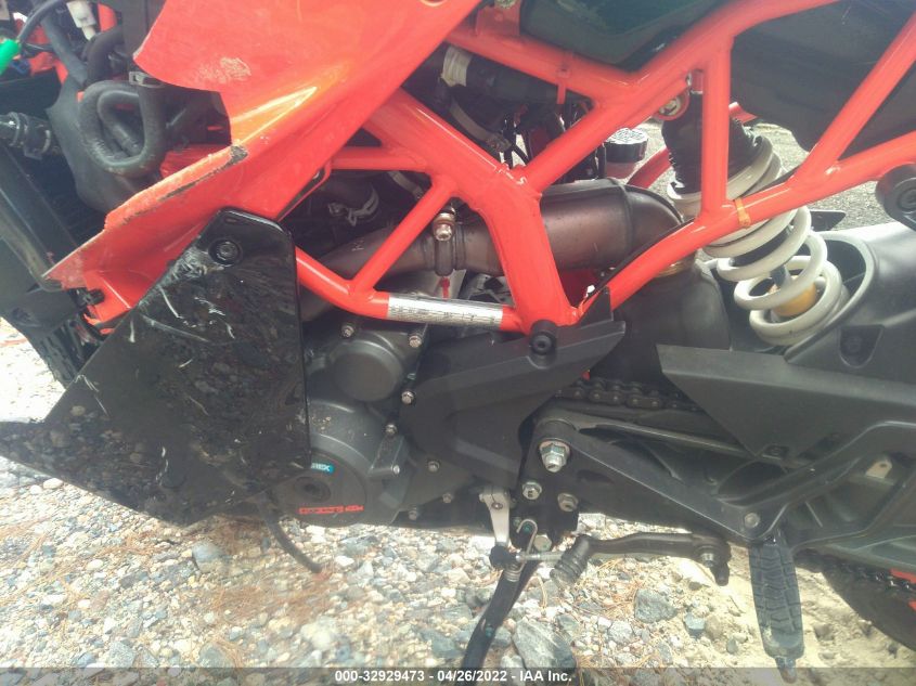 2017 KTM 390 DUKE MD2JYJ403HC274097