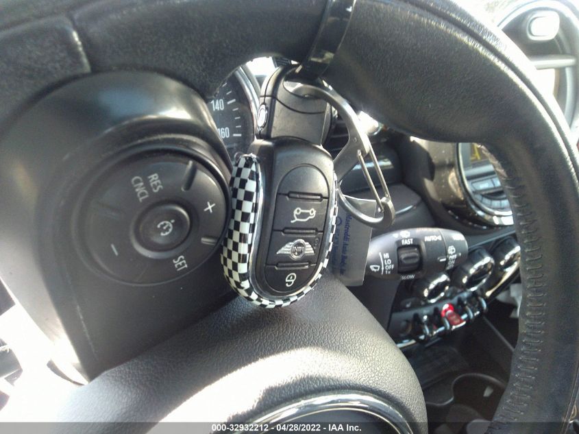 2017 MINI CLUBMAN COOPER WMWLU1C54H2F26971