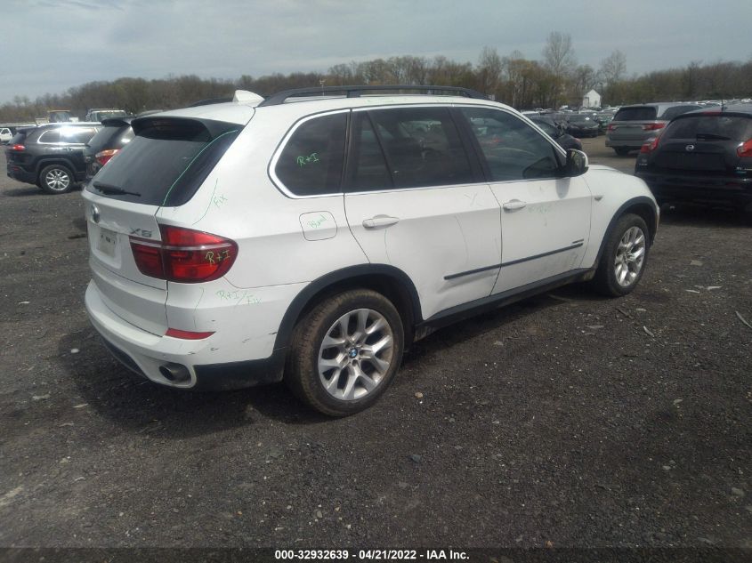 2013 BMW X5 XDRIVE35I 5UXZV4C58D0E01195