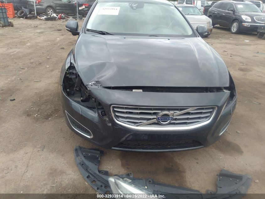 2013 VOLVO S60 T5 YV1612FS5D2210965